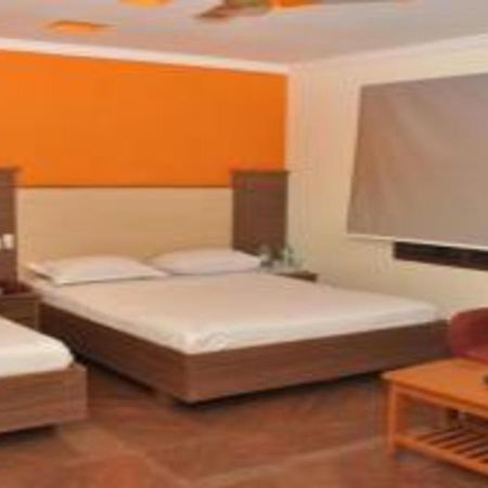 Hotel Pams Mayiladuthurai Dış mekan fotoğraf