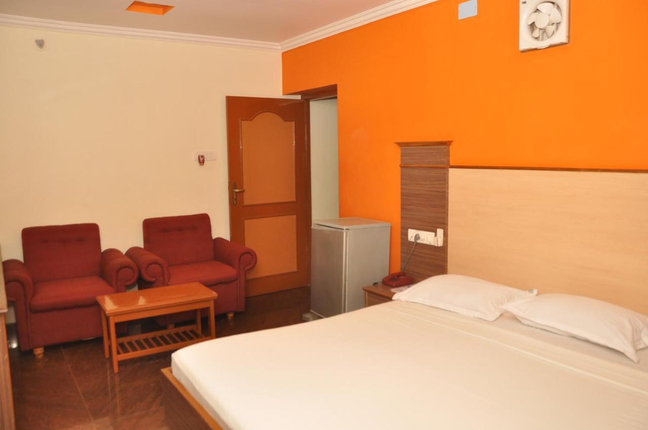 Hotel Pams Mayiladuthurai Dış mekan fotoğraf