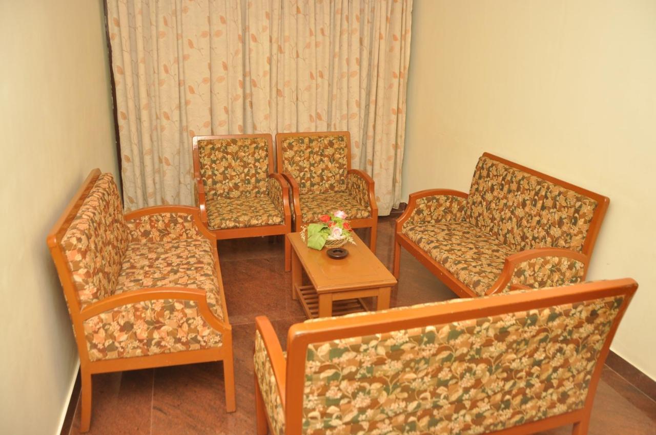 Hotel Pams Mayiladuthurai Dış mekan fotoğraf