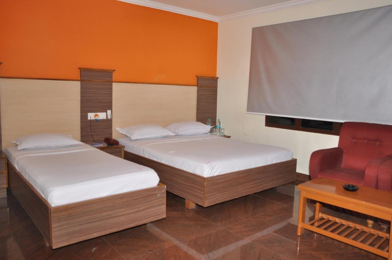 Hotel Pams Mayiladuthurai Dış mekan fotoğraf