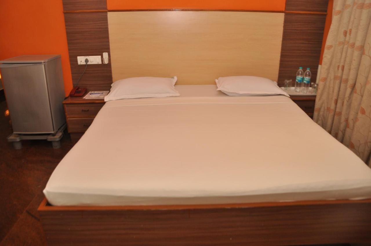 Hotel Pams Mayiladuthurai Dış mekan fotoğraf